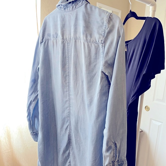 DRESS SALE $10 DAY Denim button up dress - Picture 5 of 6